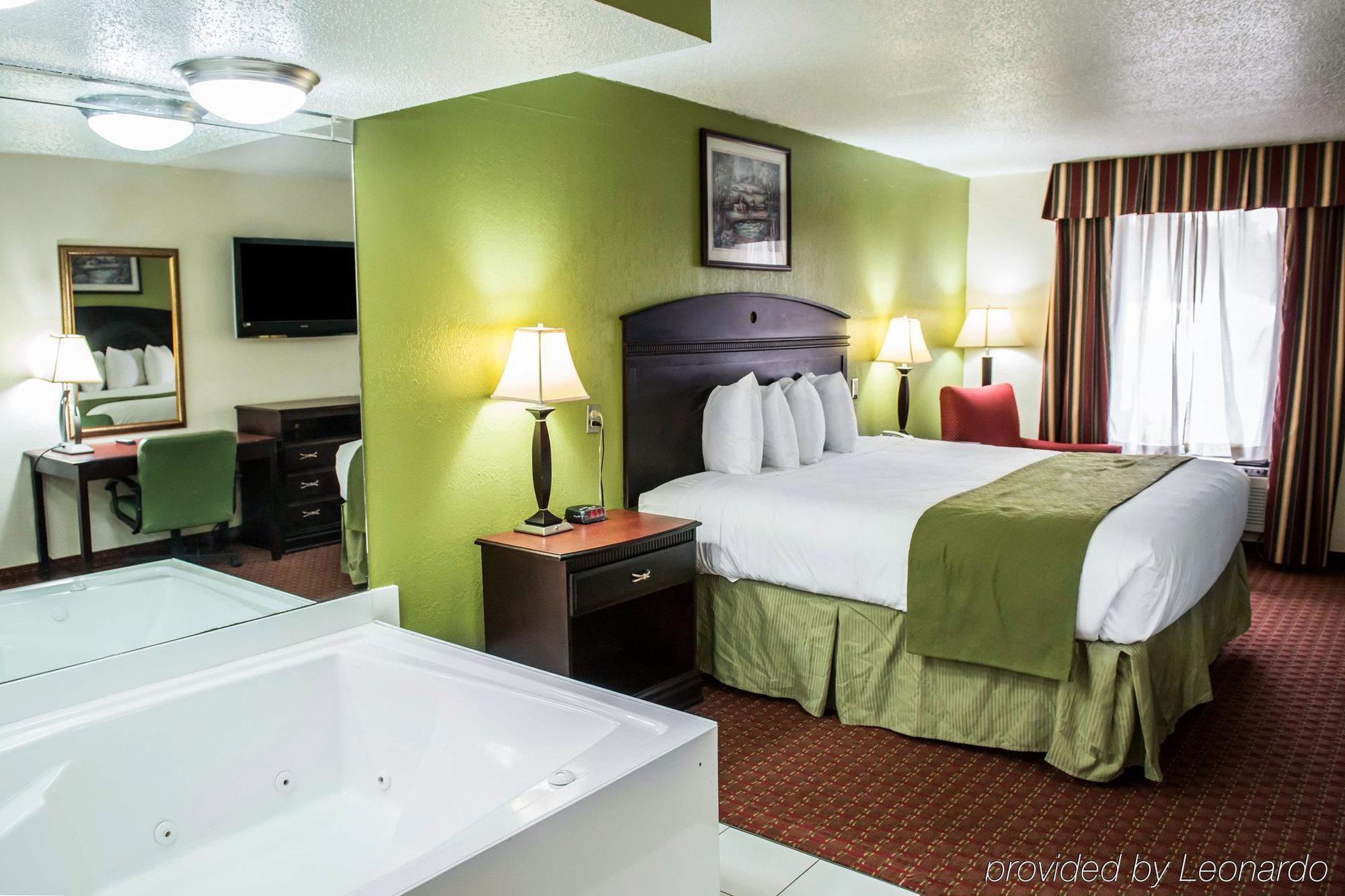 Quality Inn Chipley I-10 At Exit 120 Exteriér fotografie