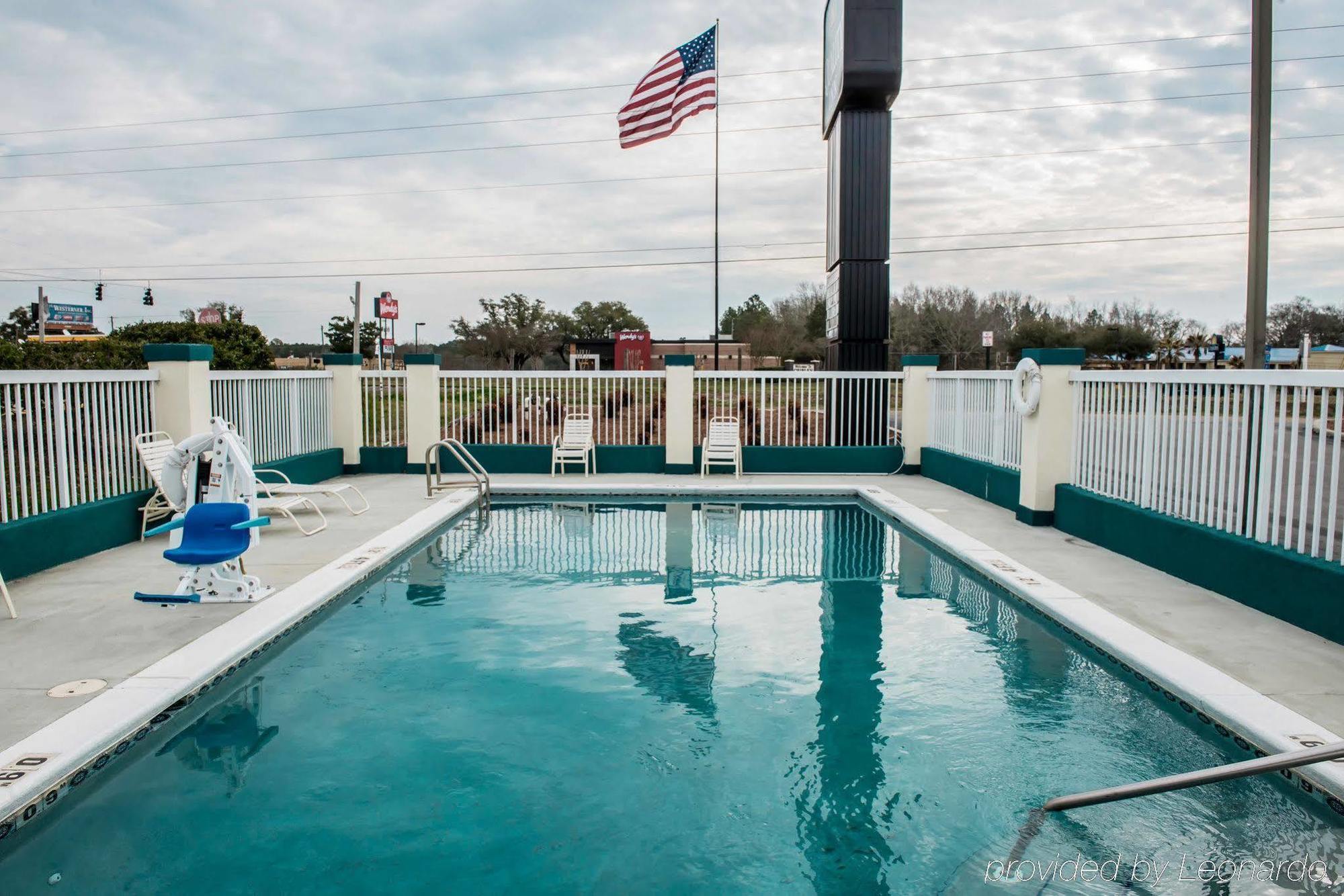 Quality Inn Chipley I-10 At Exit 120 Exteriér fotografie