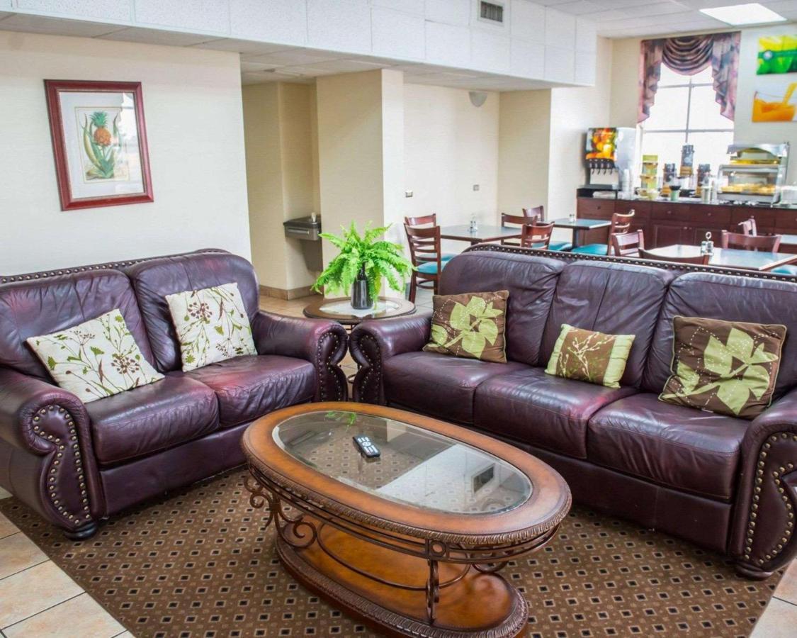 Quality Inn Chipley I-10 At Exit 120 Exteriér fotografie